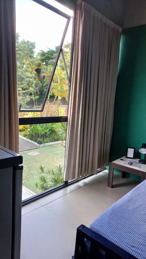 Pitaya Suites Cunha Exterior photo